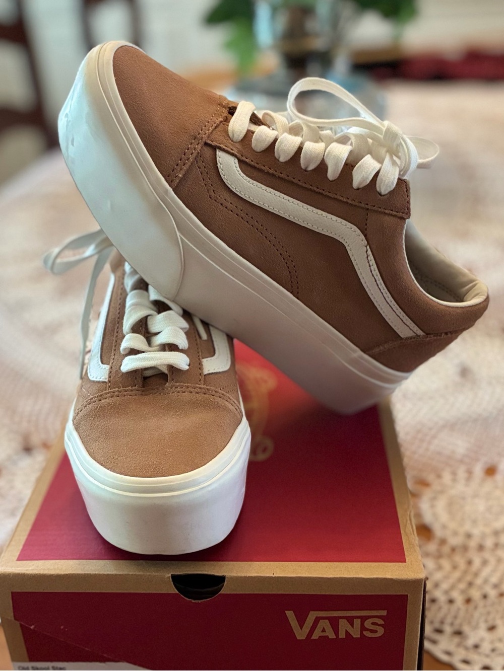 New Vans Old Skool Stackform Sneakers - Brown and White